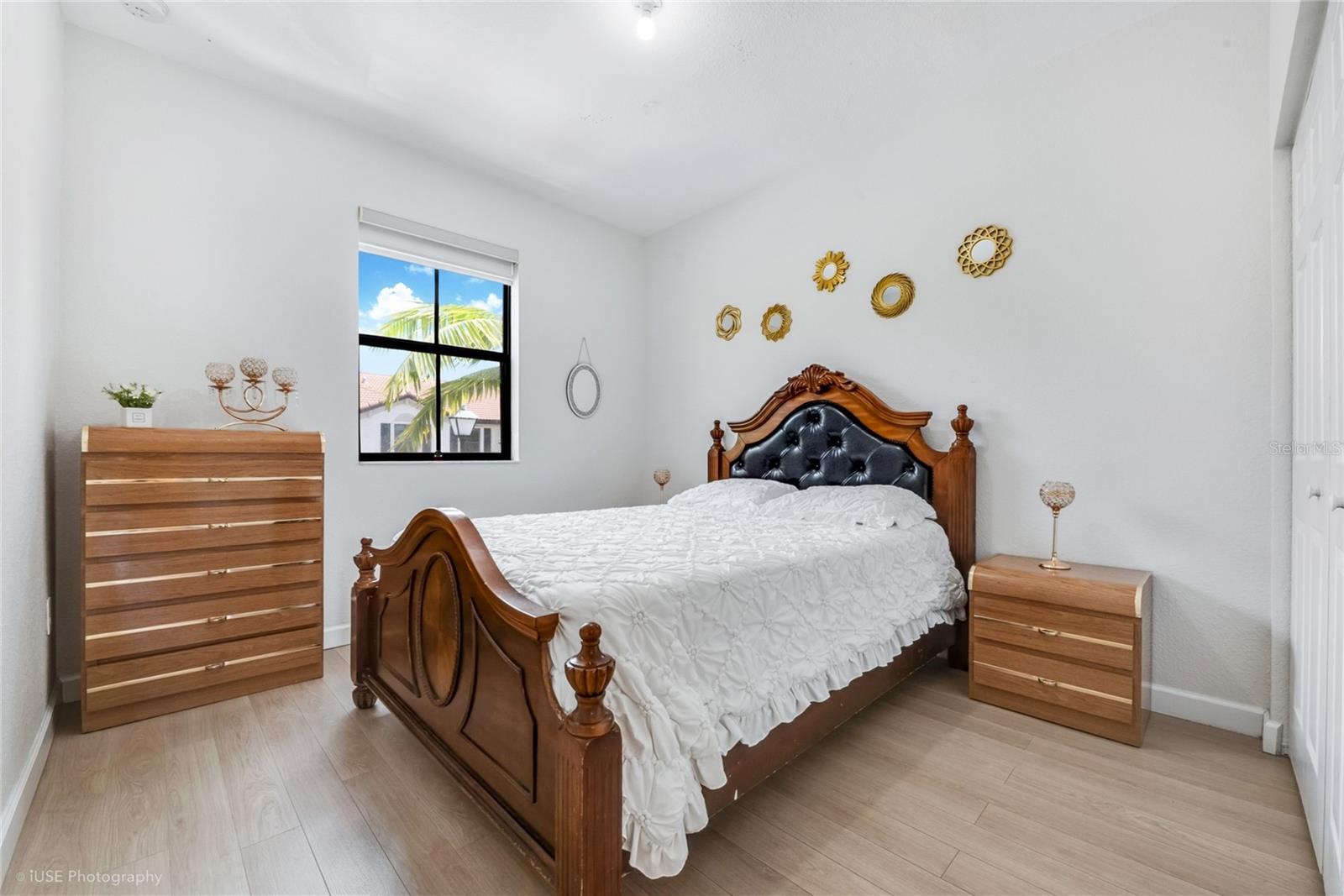 Image 14 of 23 For 16444 42nd Terrace
