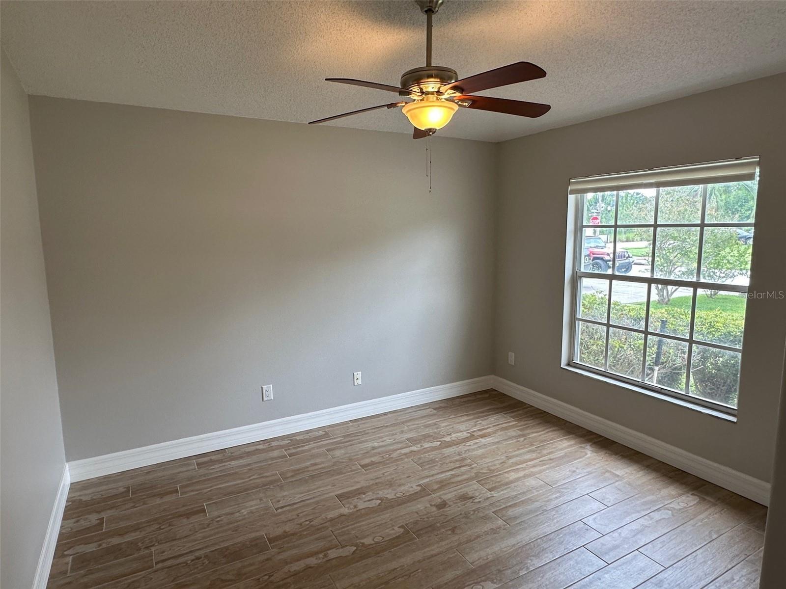 Image 2 of 15 For 7907 Birman Street