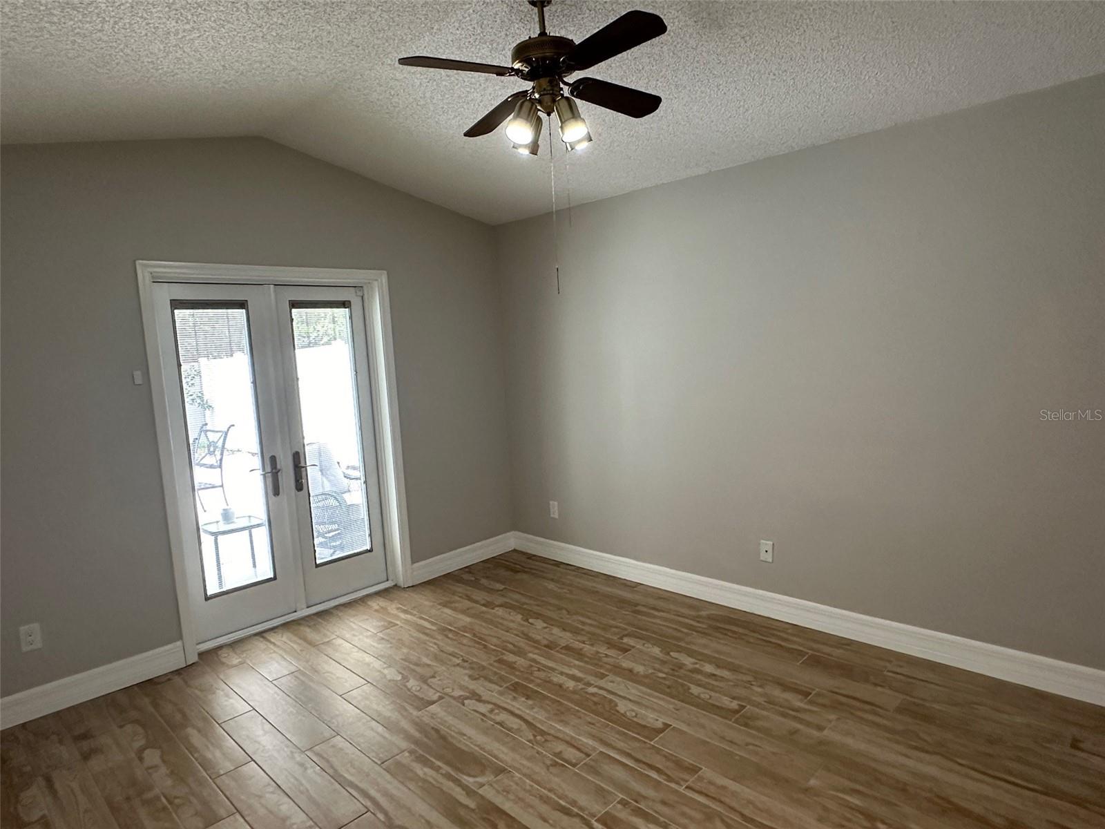 Image 5 of 15 For 7907 Birman Street