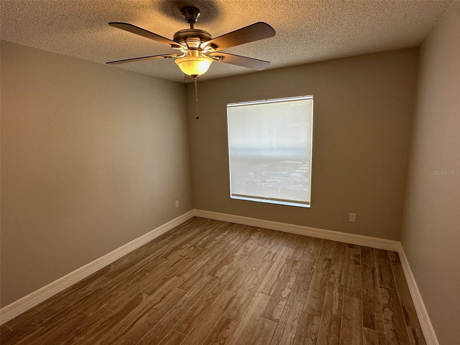 Image 8 of 15 For 7907 Birman Street