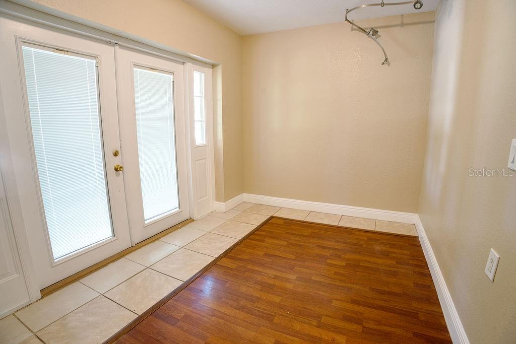 Image 13 of 24 For 711 Burch Avenue