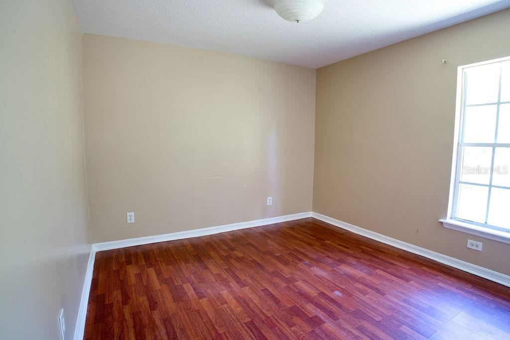 Image 16 of 24 For 711 Burch Avenue