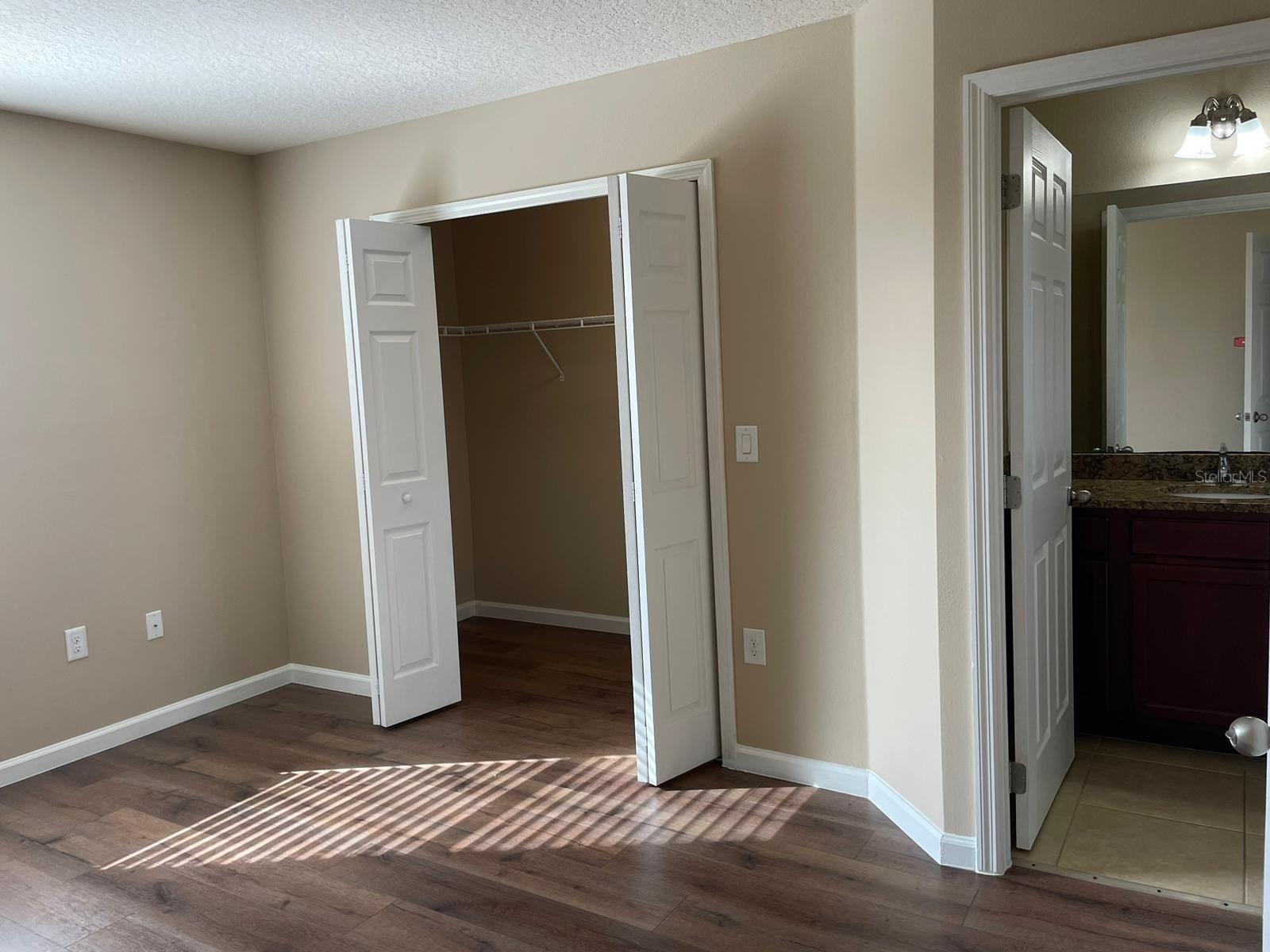 Image 17 of 22 For 1172 Chelsea Drive
