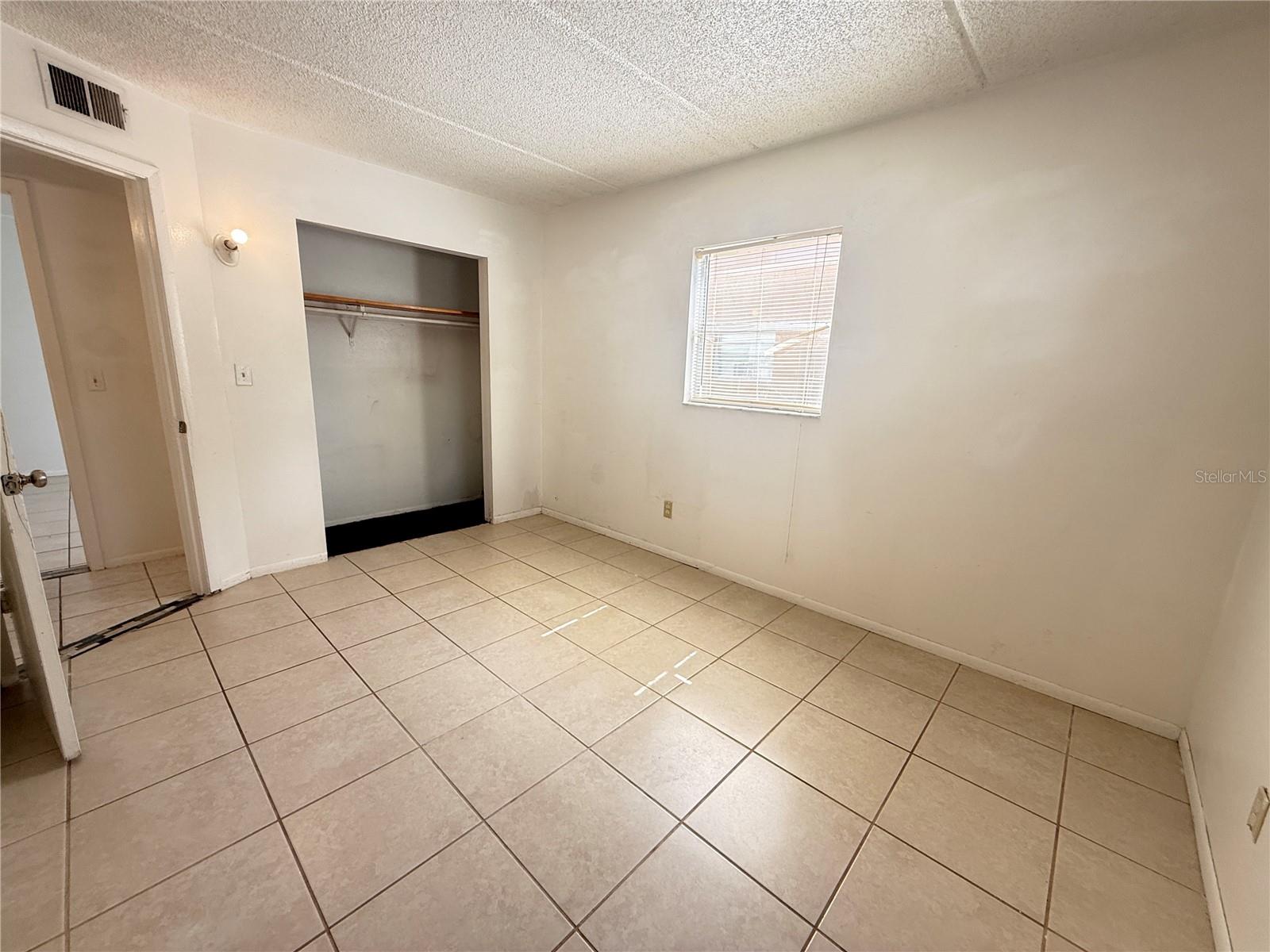 Image 13 of 18 For 731 Michigan Court 1