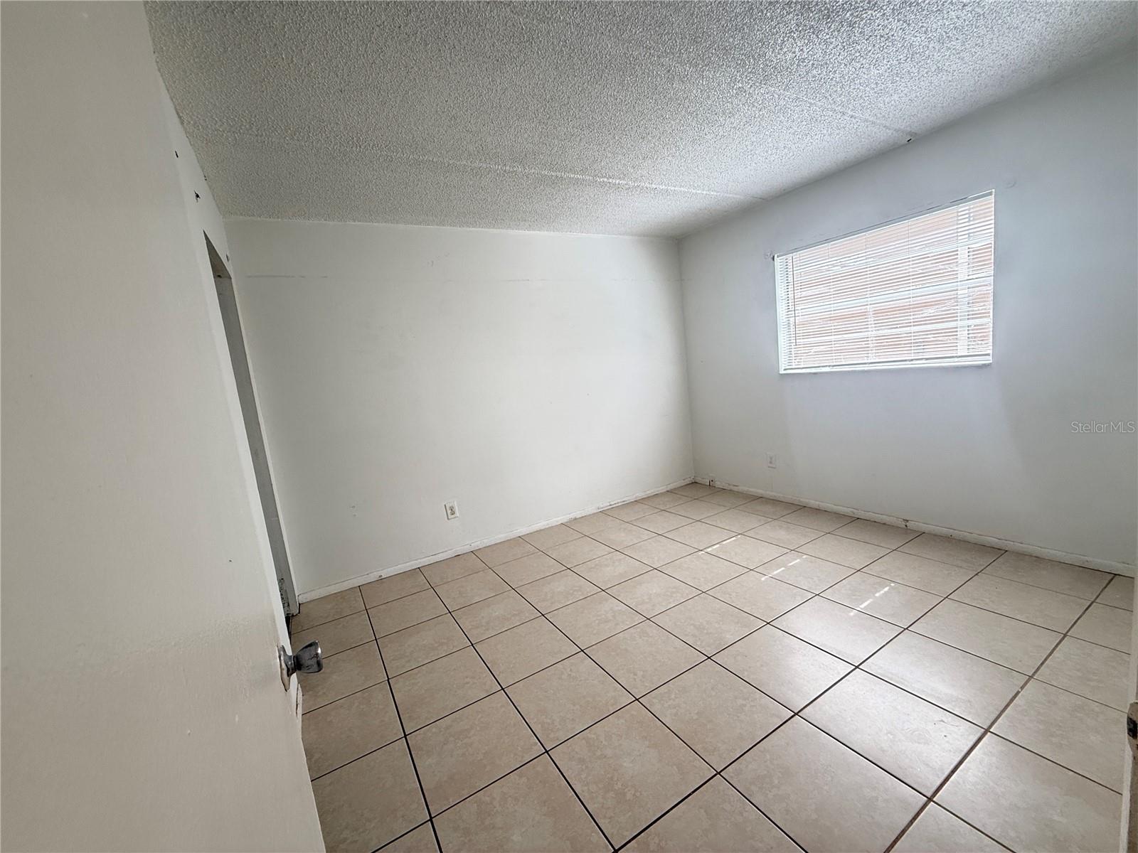 Image 15 of 18 For 731 Michigan Court 1