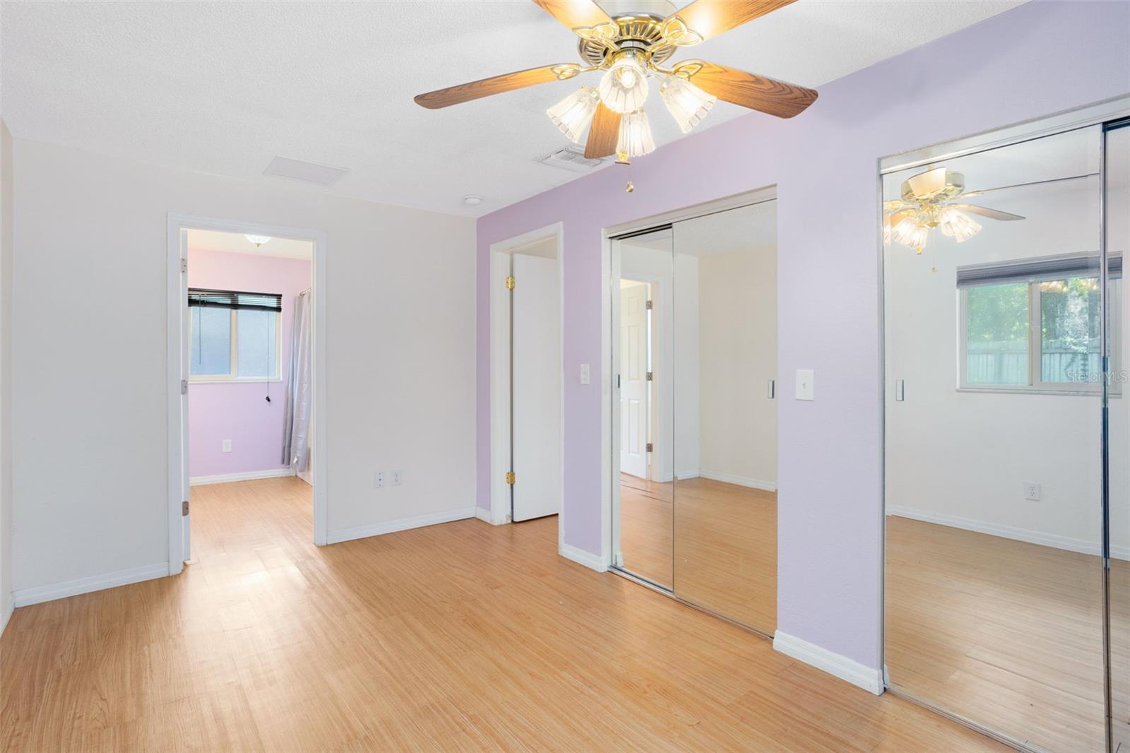Image 13 of 30 For 426 Longwood Circle