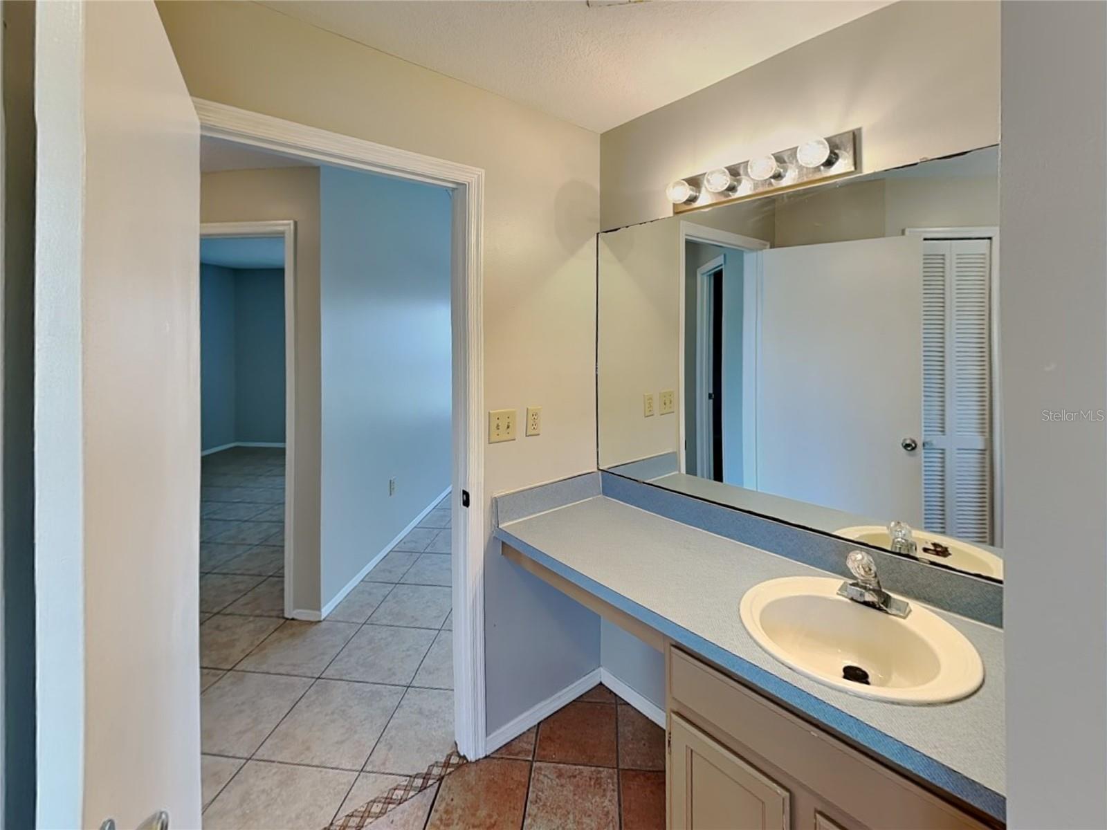 Image 13 of 15 For 1618 Cassingham Circle