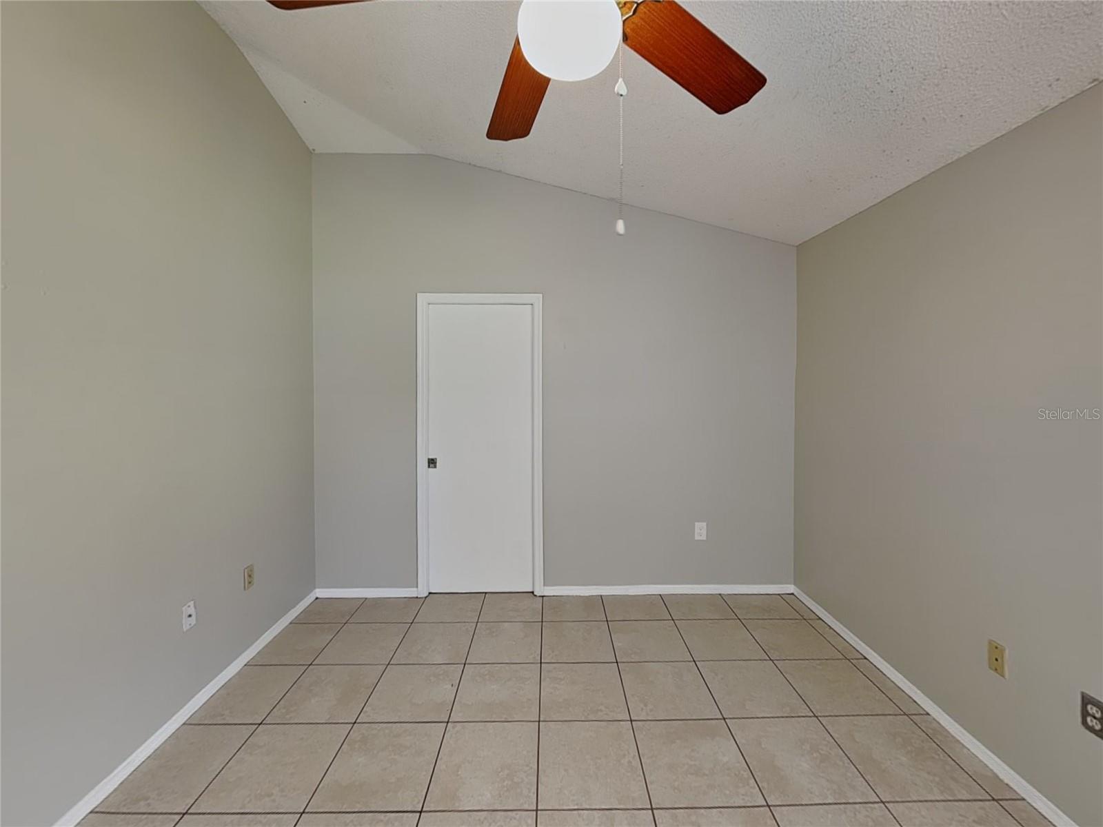 Image 7 of 15 For 1618 Cassingham Circle