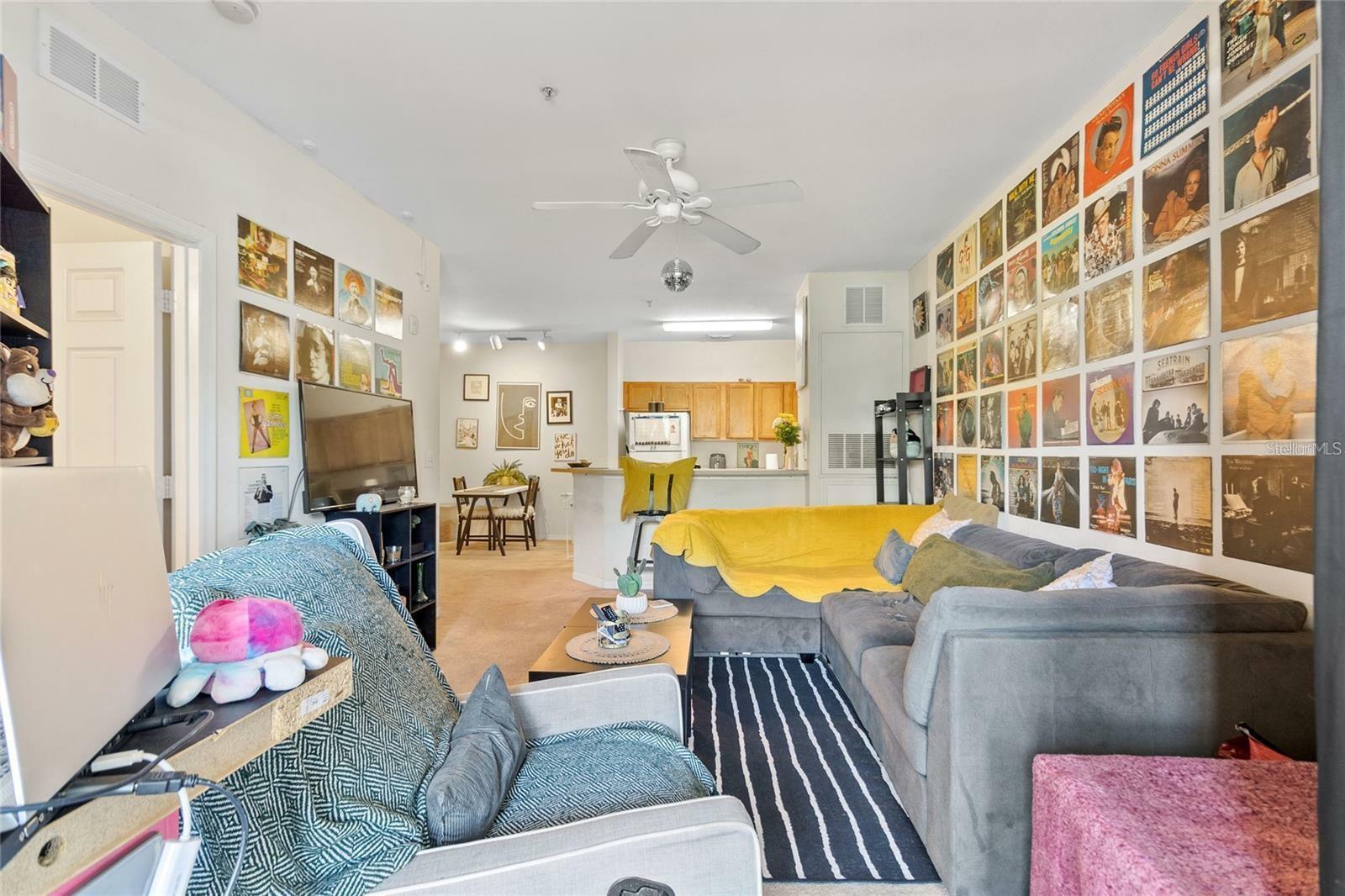 Image 10 of 17 For 8112 Claire Ann Drive 207