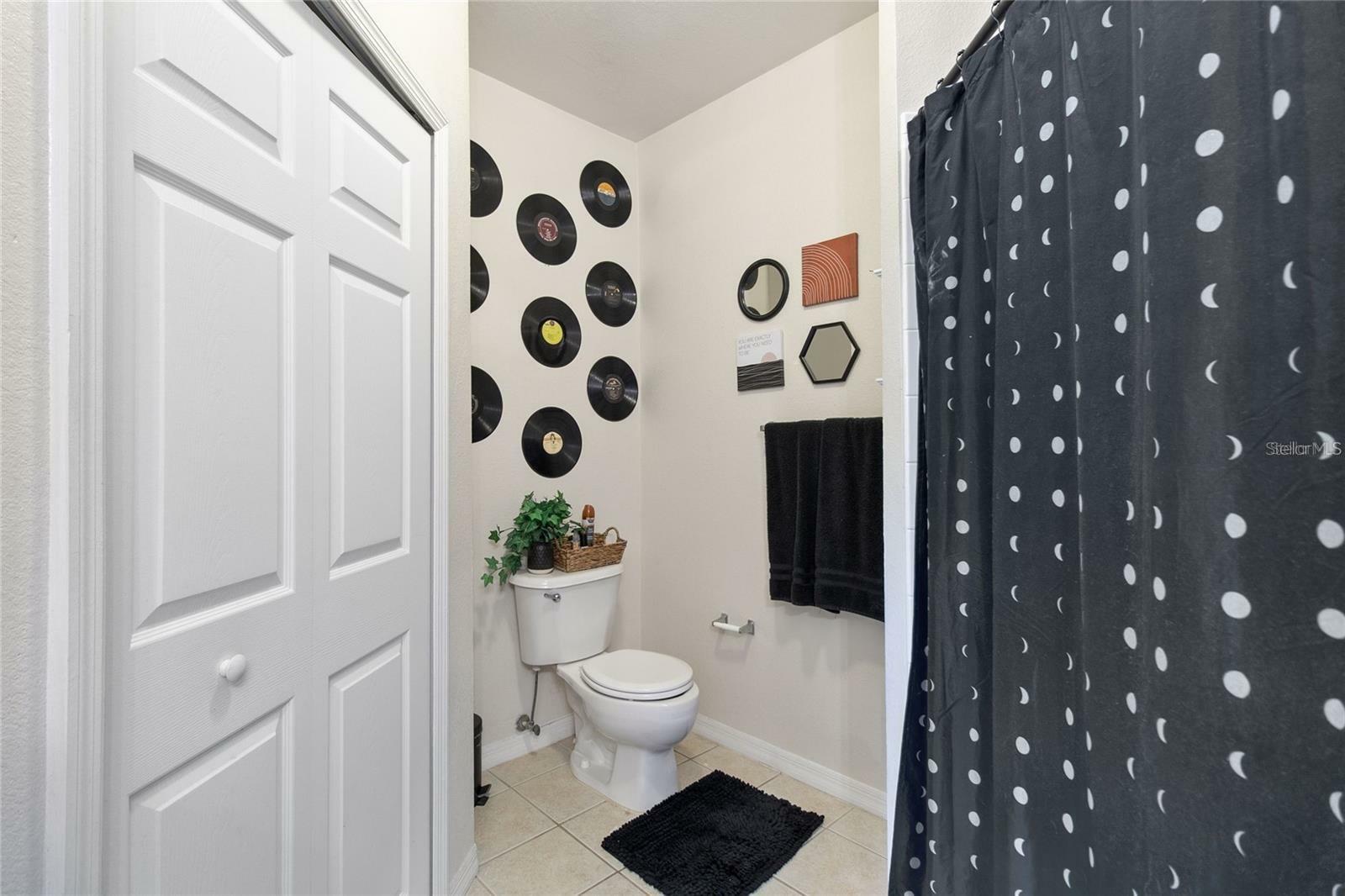 Image 14 of 17 For 8112 Claire Ann Drive 207