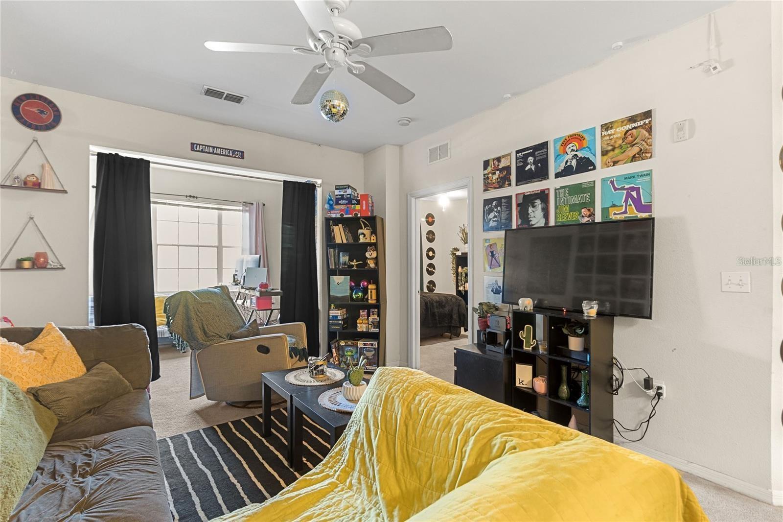 Image 7 of 17 For 8112 Claire Ann Drive 207