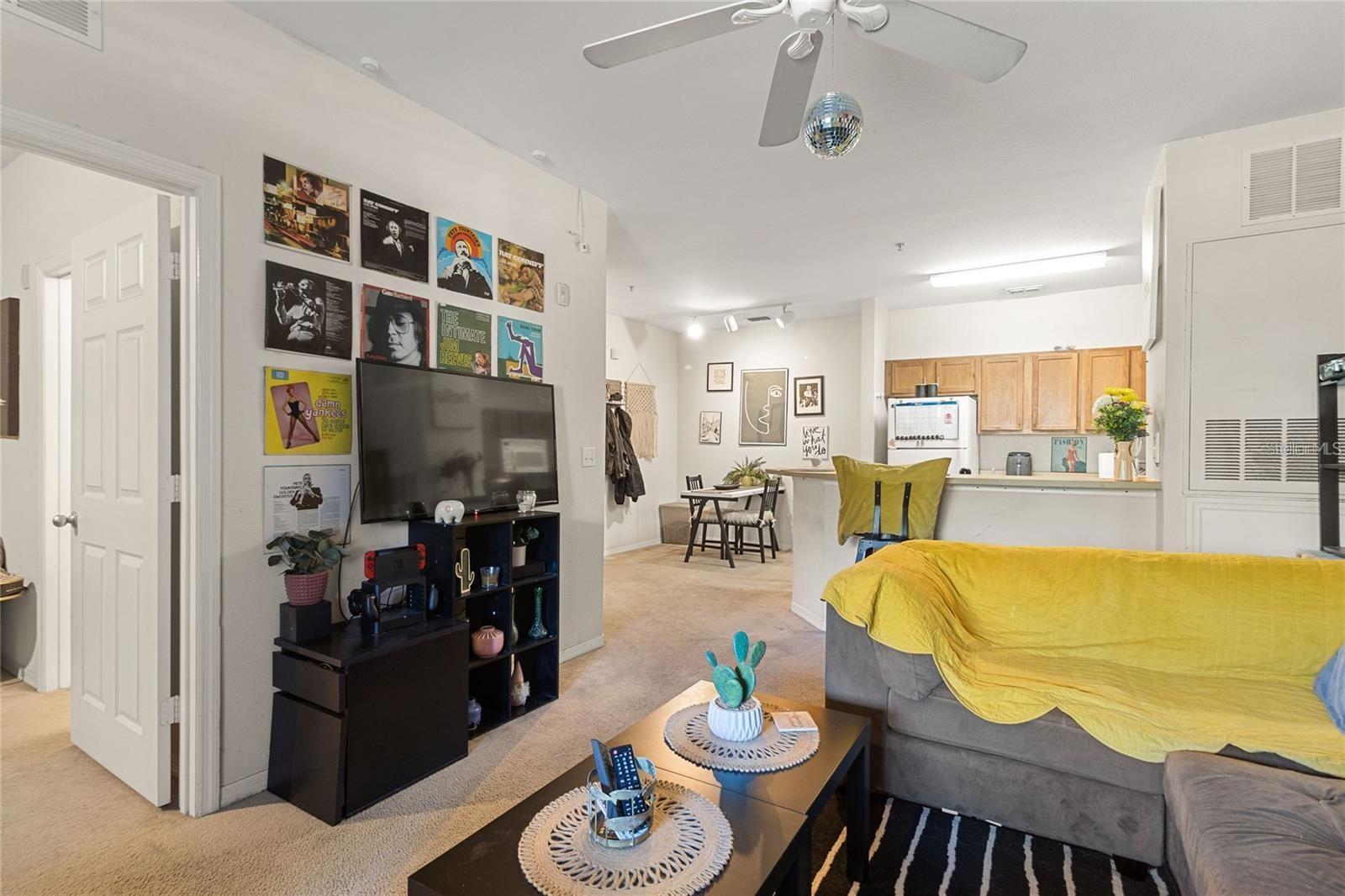 Image 8 of 17 For 8112 Claire Ann Drive 207