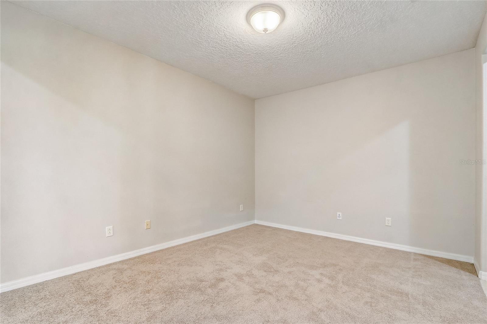 Image 10 of 46 For 3028 Camino Real Drive S