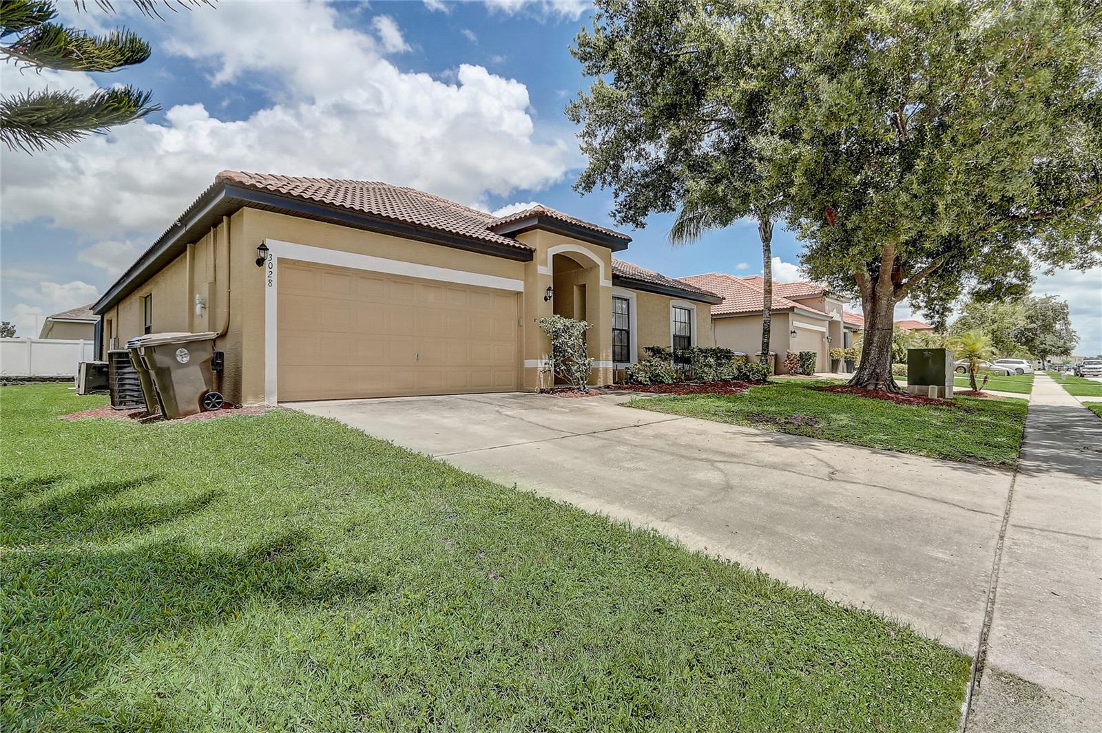 Image 2 of 46 For 3028 Camino Real Drive S