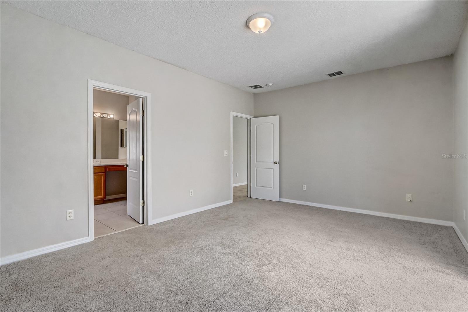 Image 20 of 46 For 3028 Camino Real Drive S