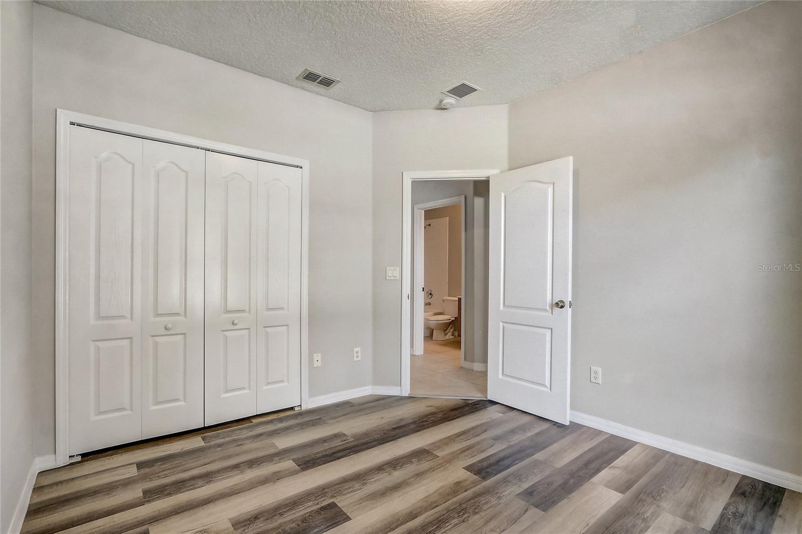 Image 33 of 46 For 3028 Camino Real Drive S