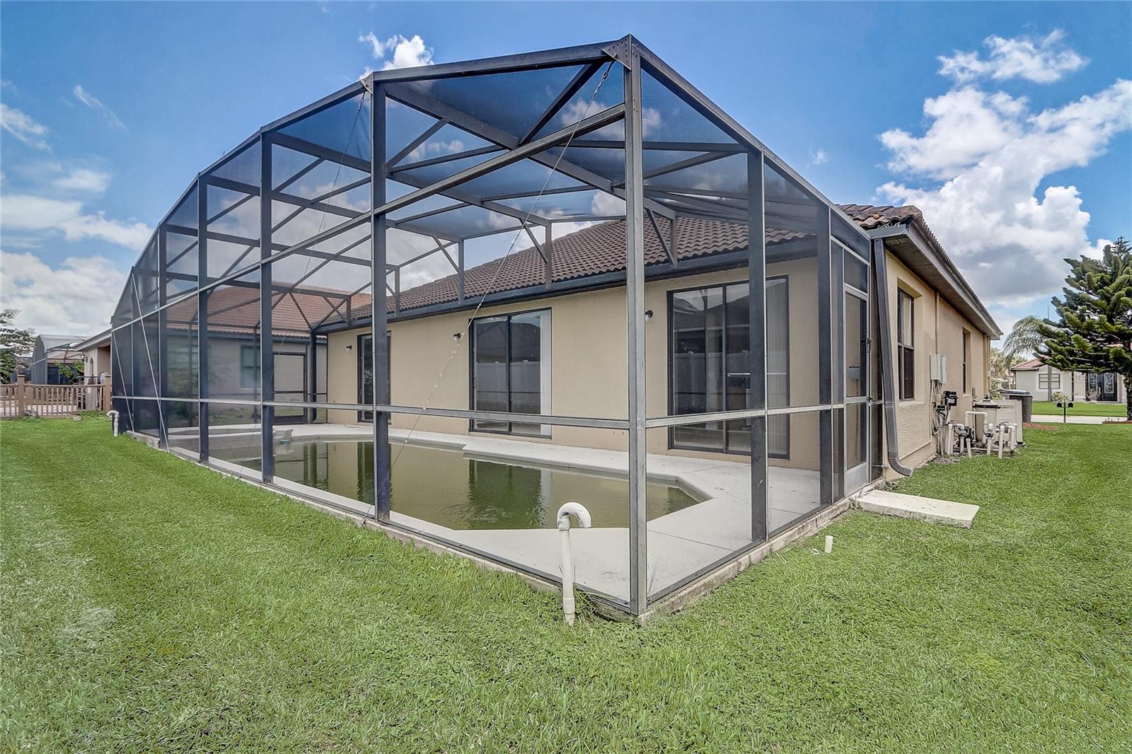 Image 40 of 46 For 3028 Camino Real Drive S