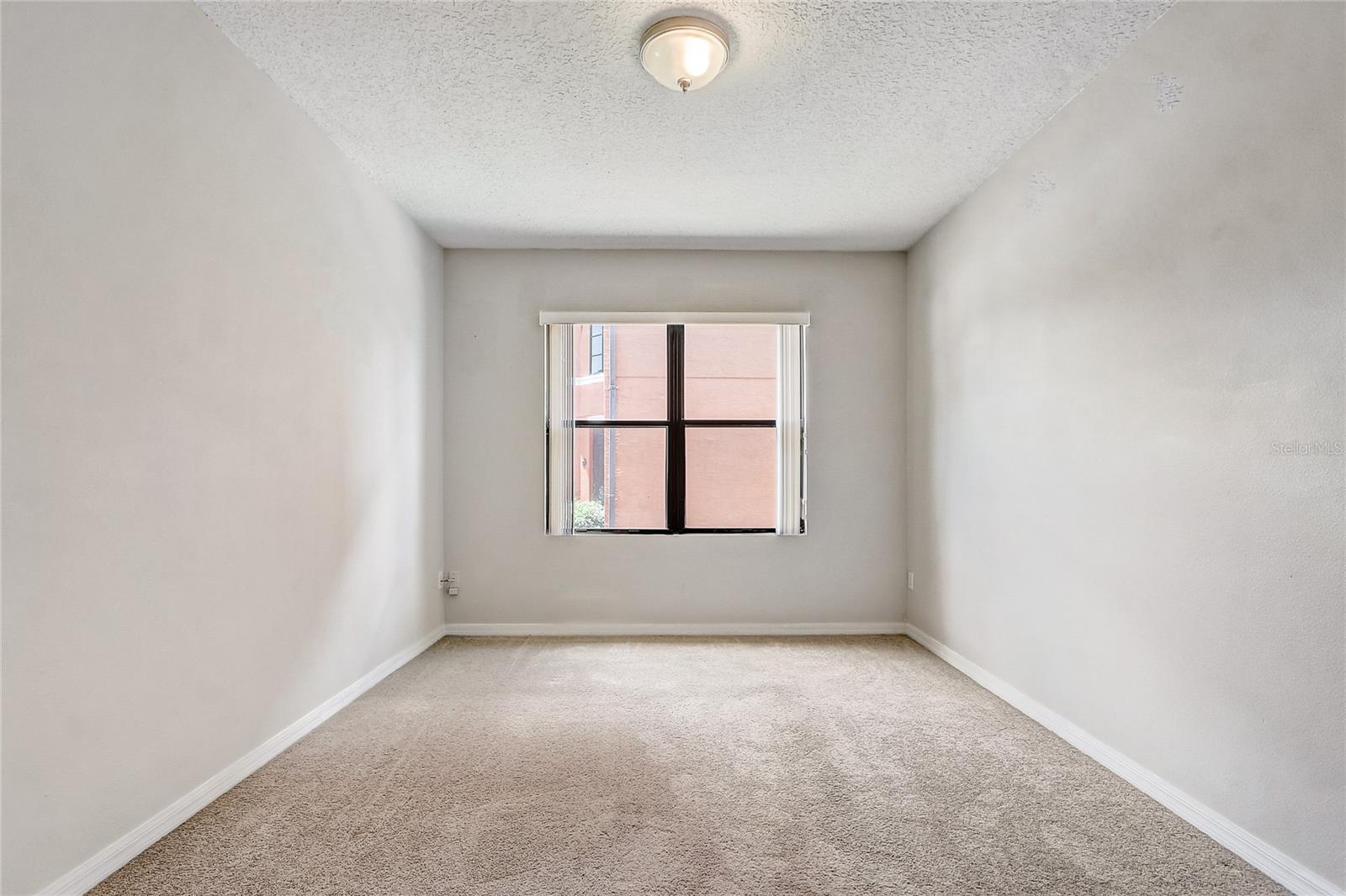 Image 9 of 46 For 3028 Camino Real Drive S