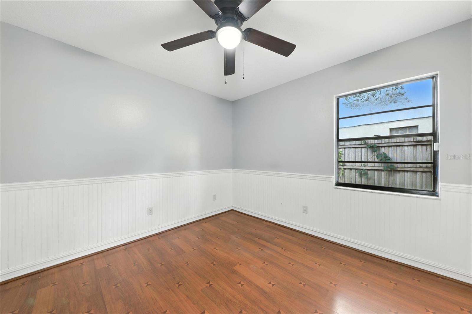 Image 21 of 26 For 4554 Heritage Oak Drive