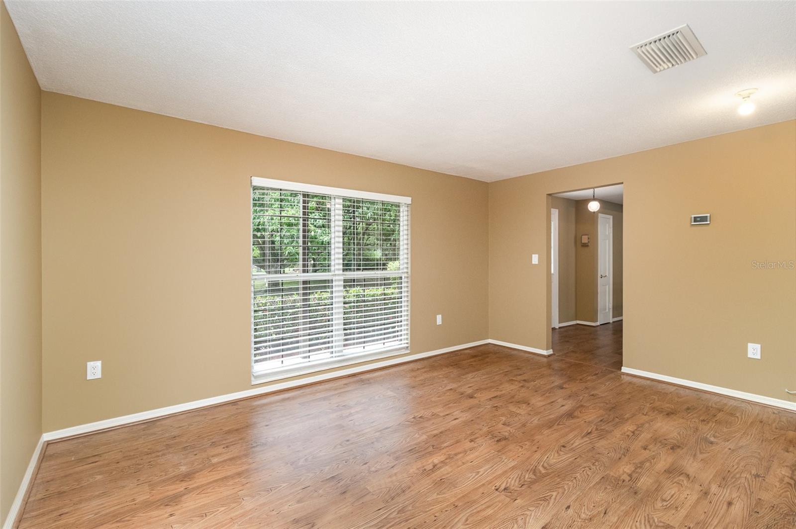 Image 12 of 25 For 4245 Hillview Circle