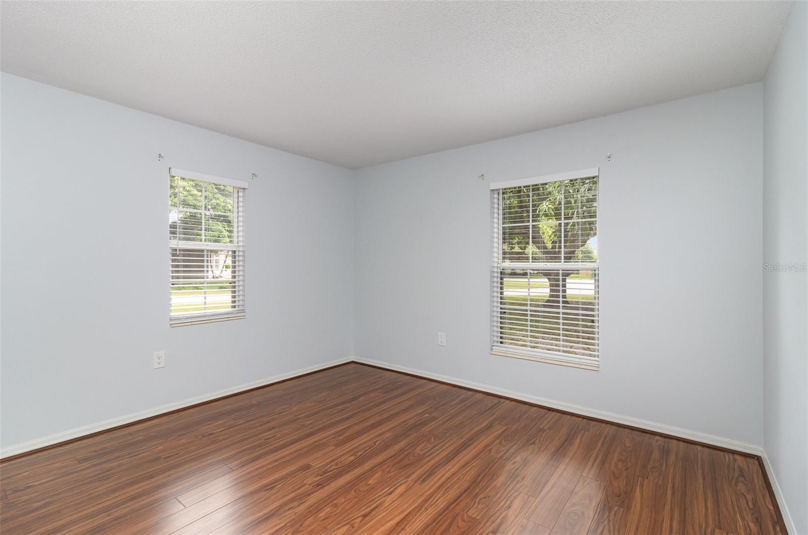 Image 14 of 25 For 4245 Hillview Circle