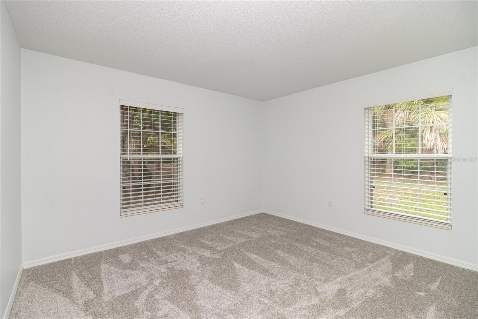 Image 20 of 25 For 4245 Hillview Circle