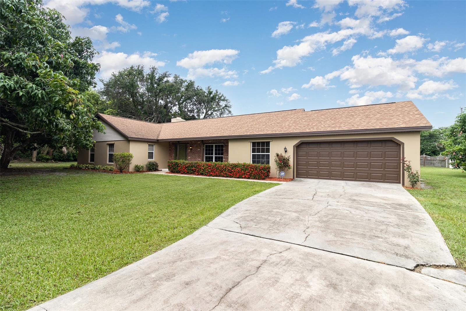 Image 24 of 25 For 4245 Hillview Circle
