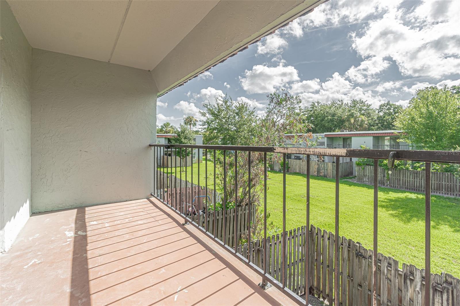 Image 17 of 30 For 2818 Somerset Park Drive