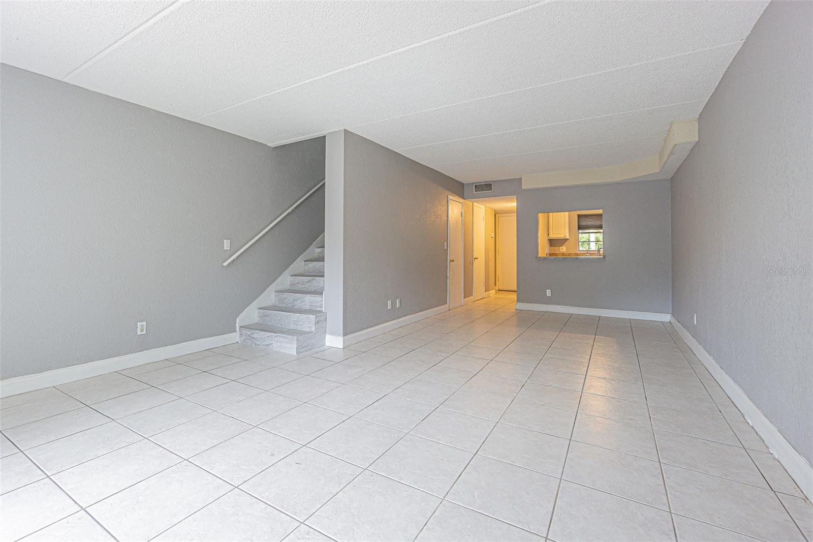Image 6 of 30 For 2818 Somerset Park Drive