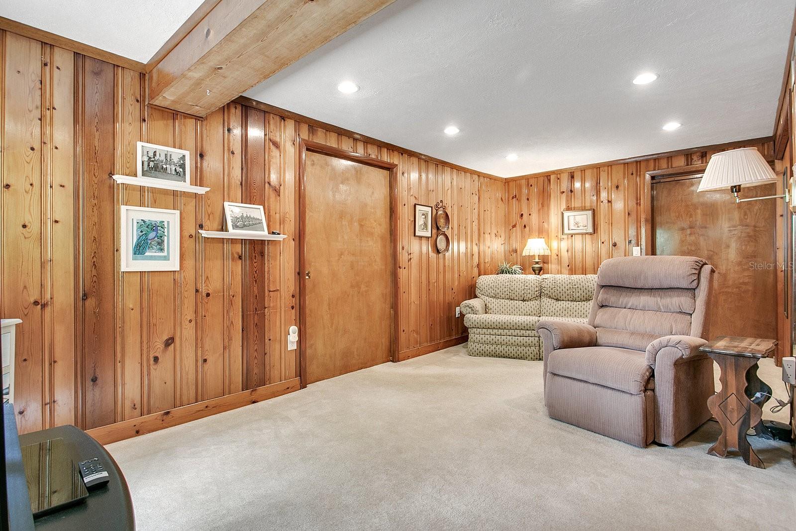 Image 13 of 43 For 1314 Asbury Avenue