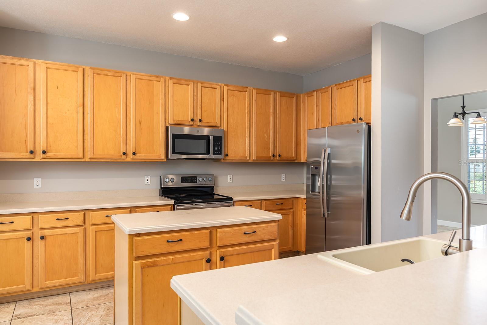 Image 11 of 34 For 2049 Wintermere Pointe Drive