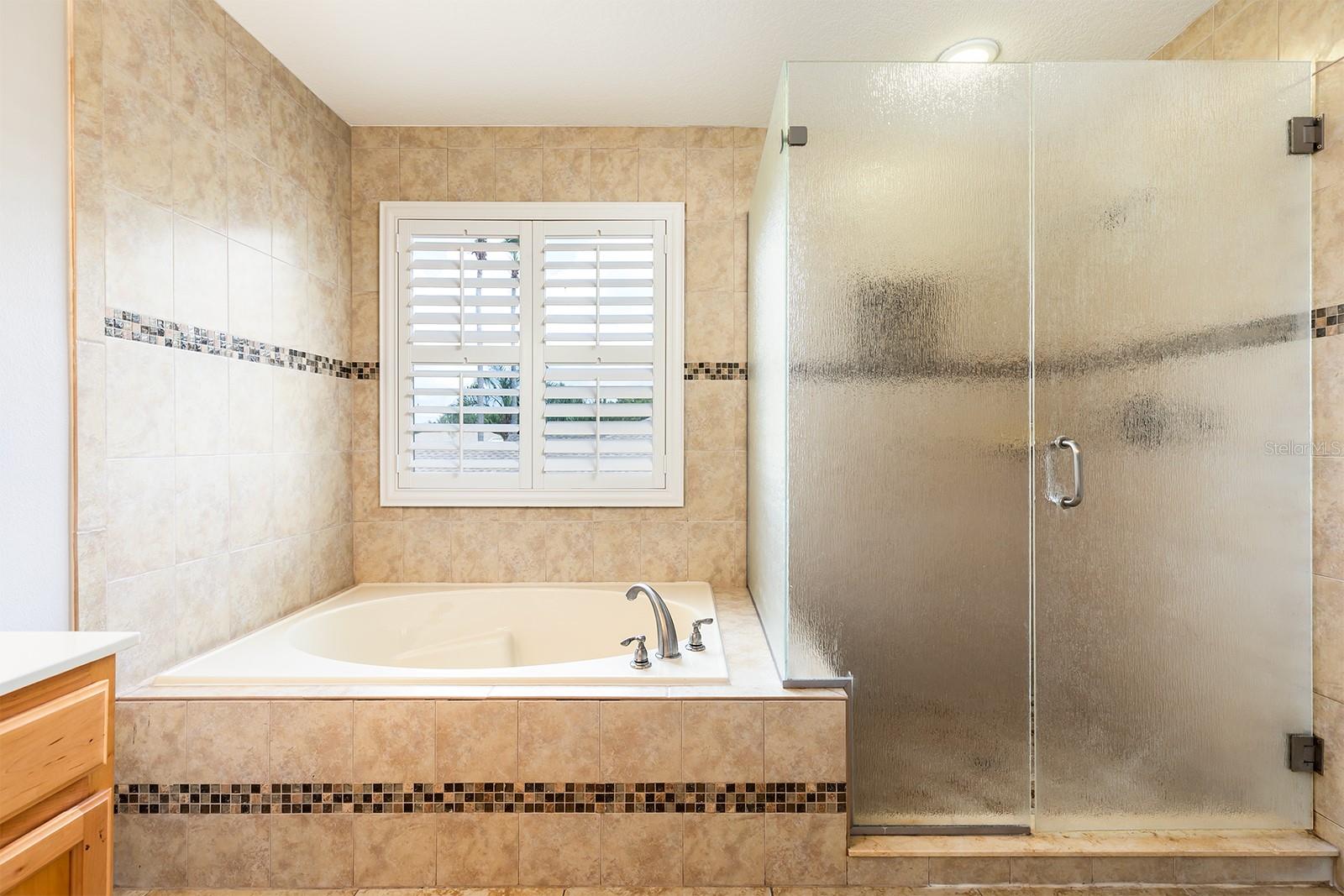 Image 20 of 34 For 2049 Wintermere Pointe Drive