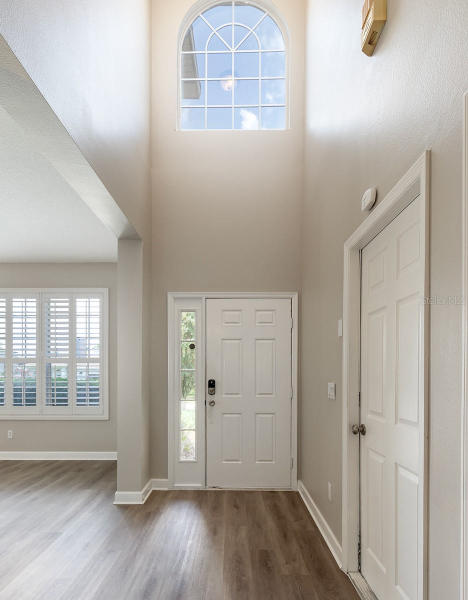 Image 3 of 34 For 2049 Wintermere Pointe Drive
