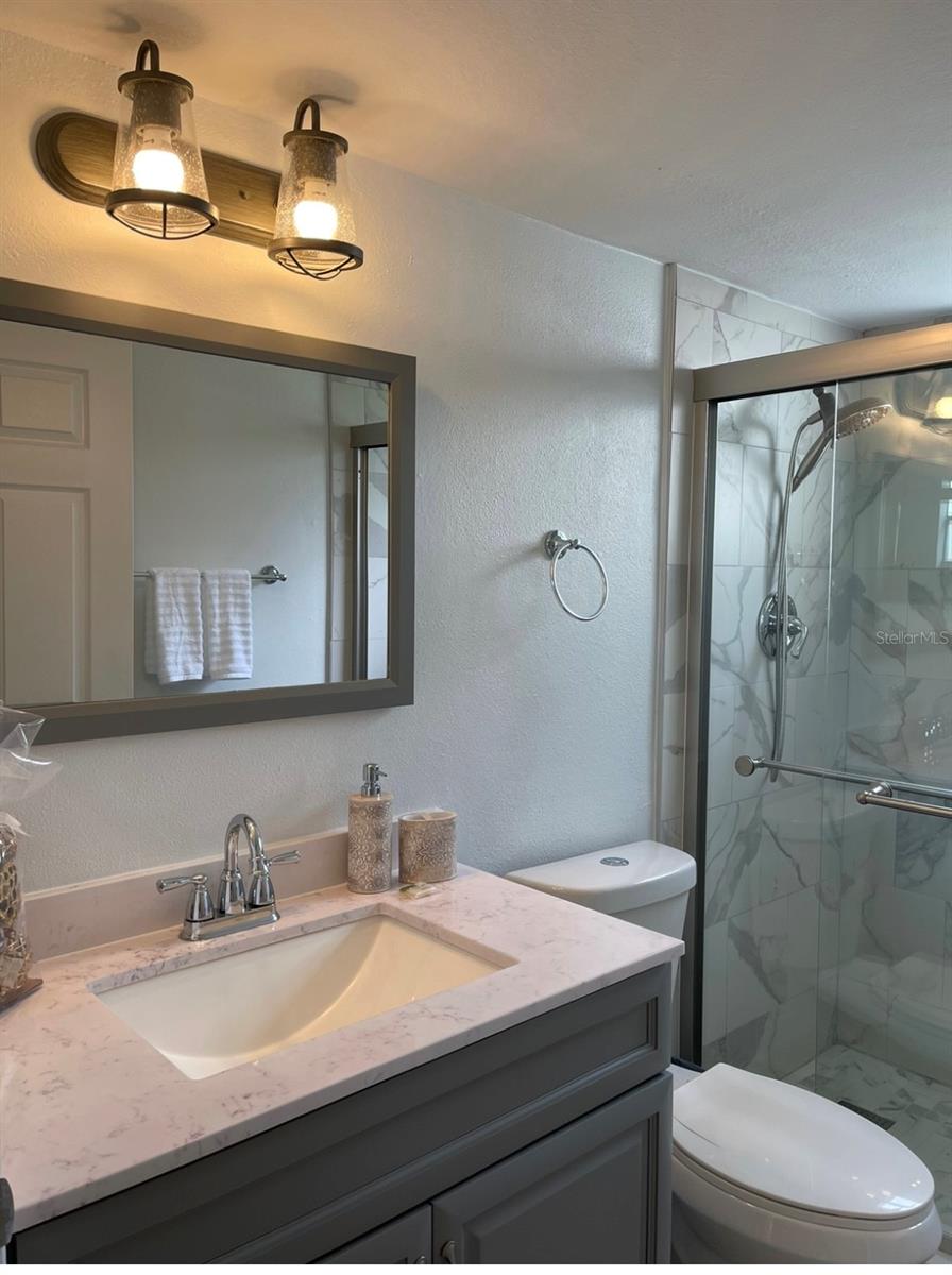 Image 9 of 10 For 5014 Laguna Bay Circle 111