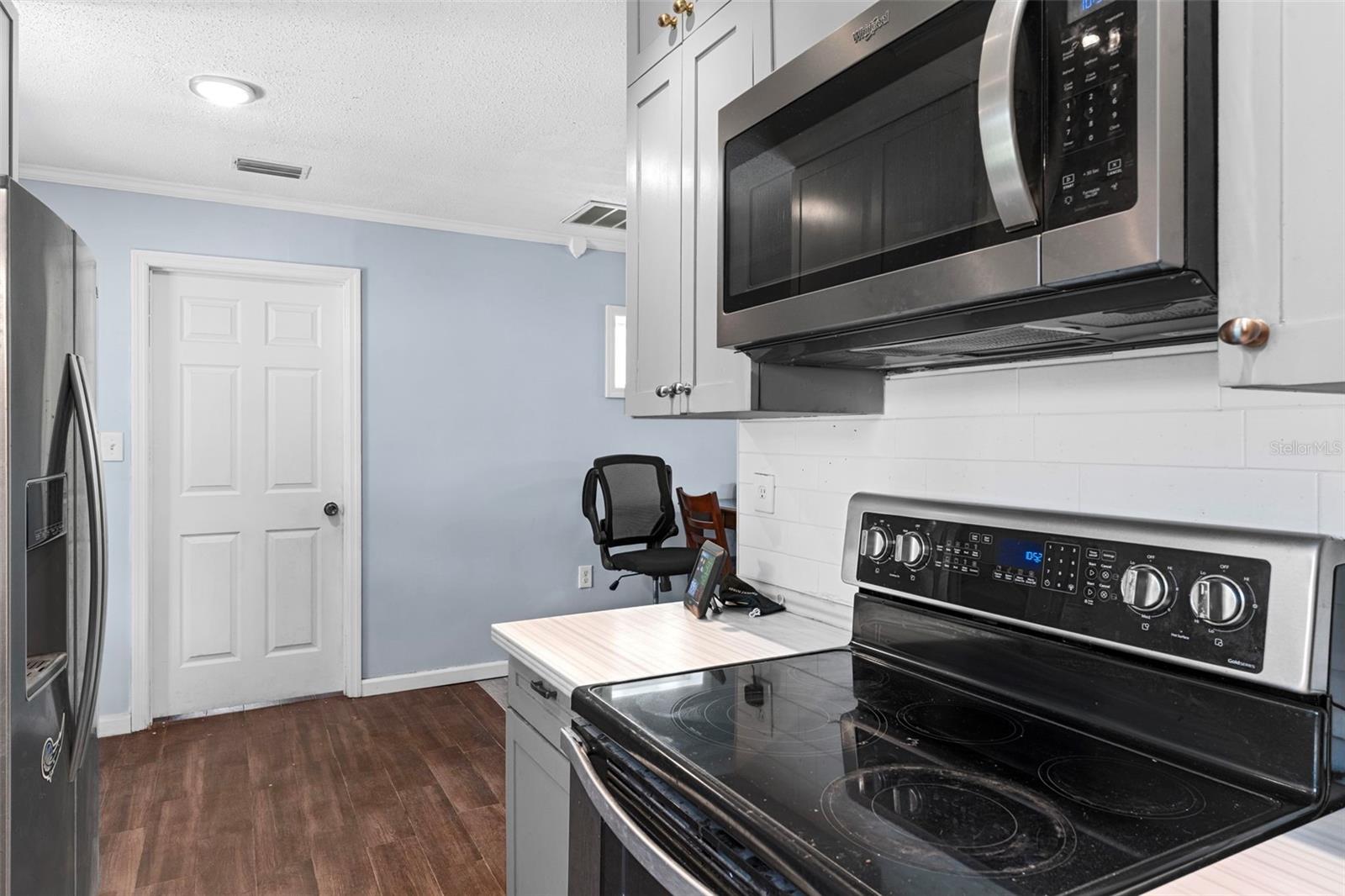 Image 12 of 28 For 5614 Carris Court