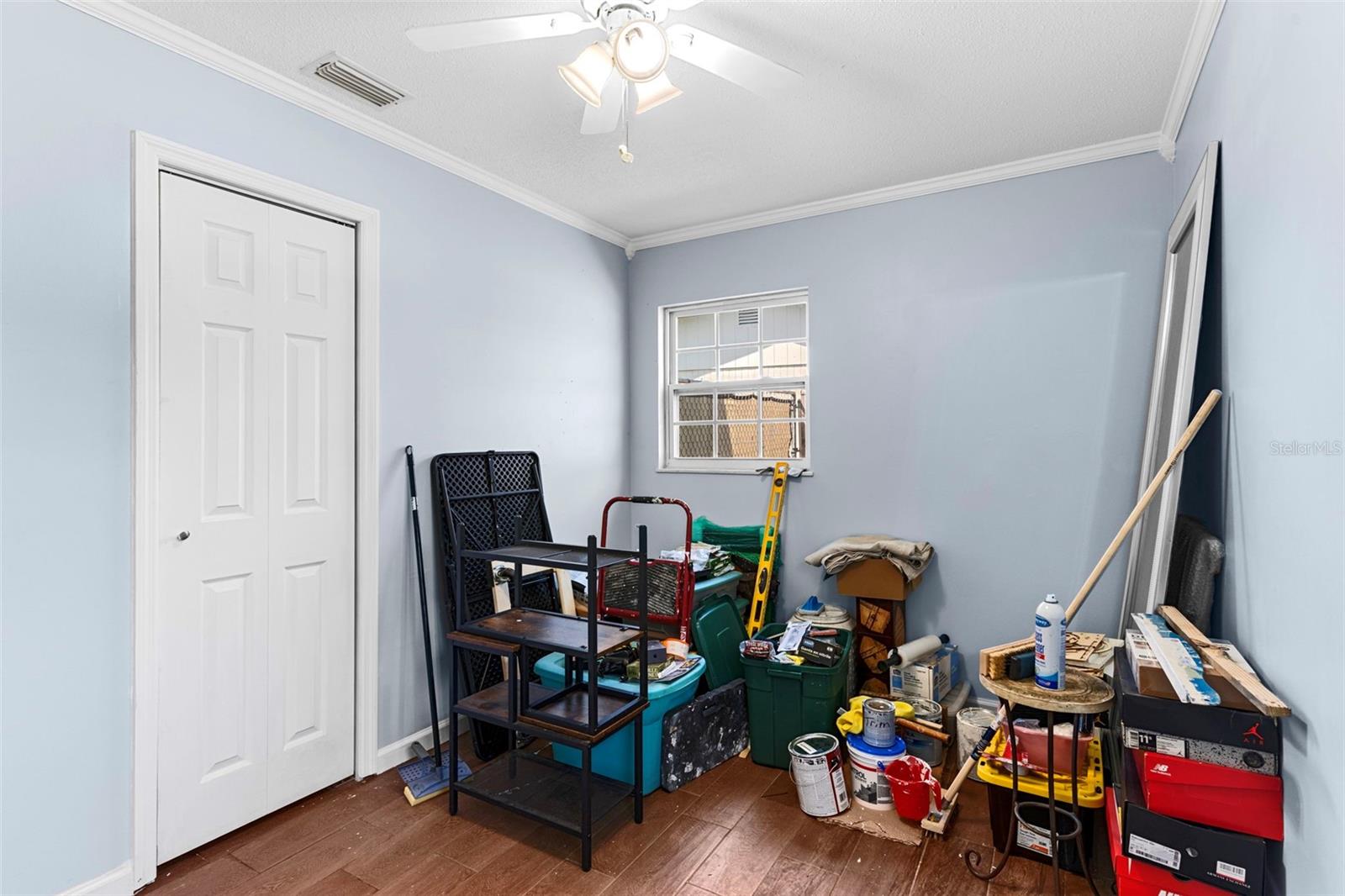 Image 21 of 28 For 5614 Carris Court