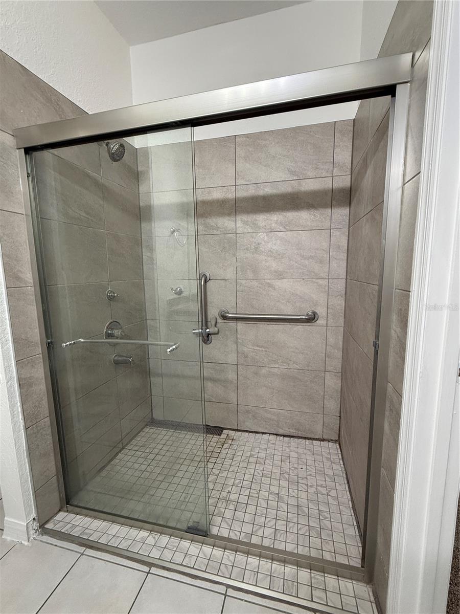Image 19 of 31 For 6340 Raleigh Street 1001