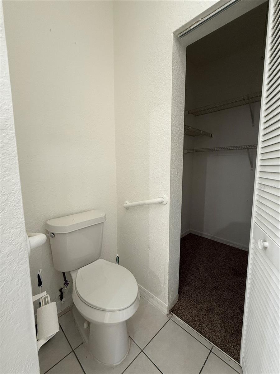 Image 23 of 31 For 6340 Raleigh Street 1001