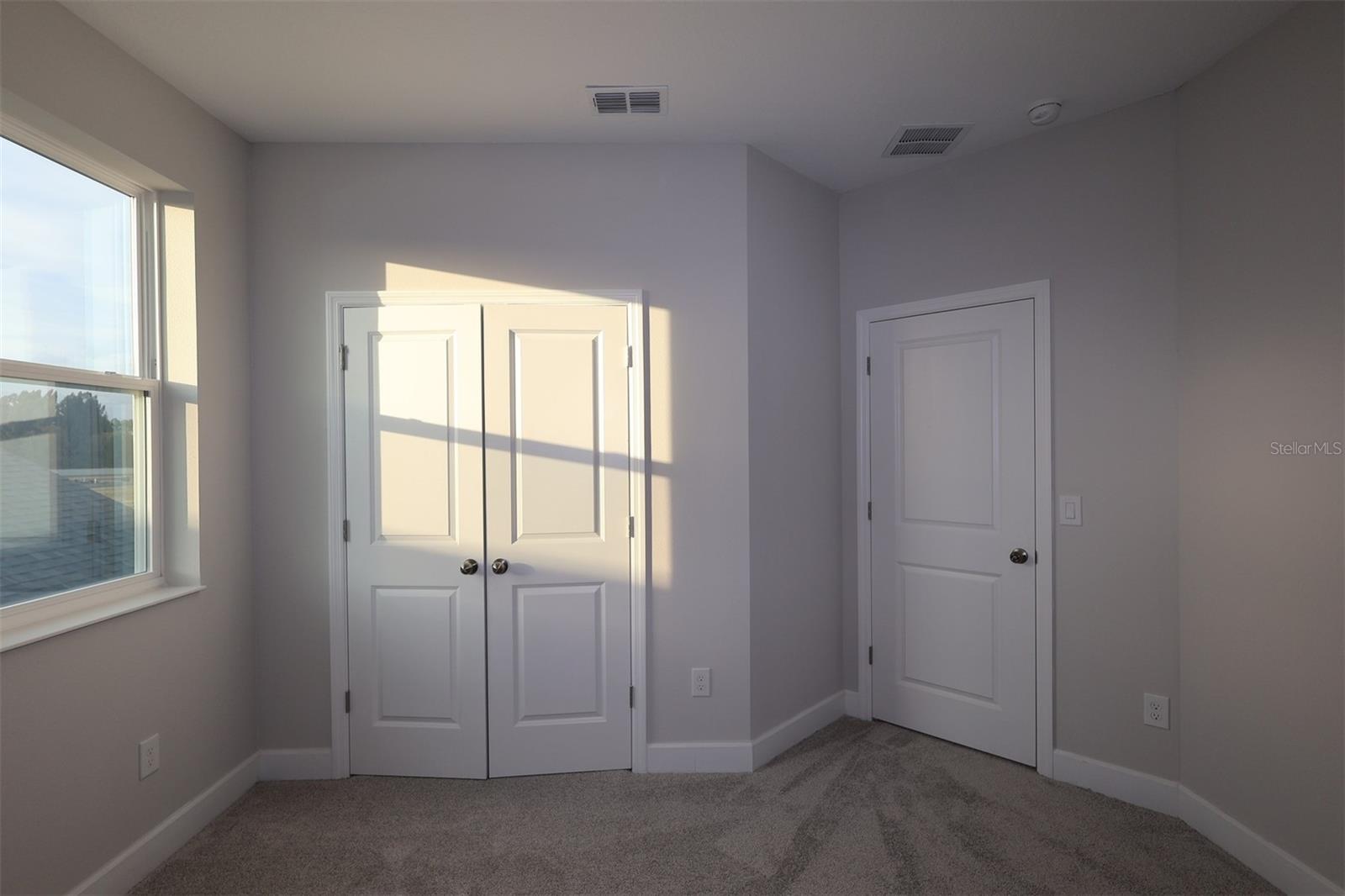 Image 51 of 69 For 5273 High Line Drive