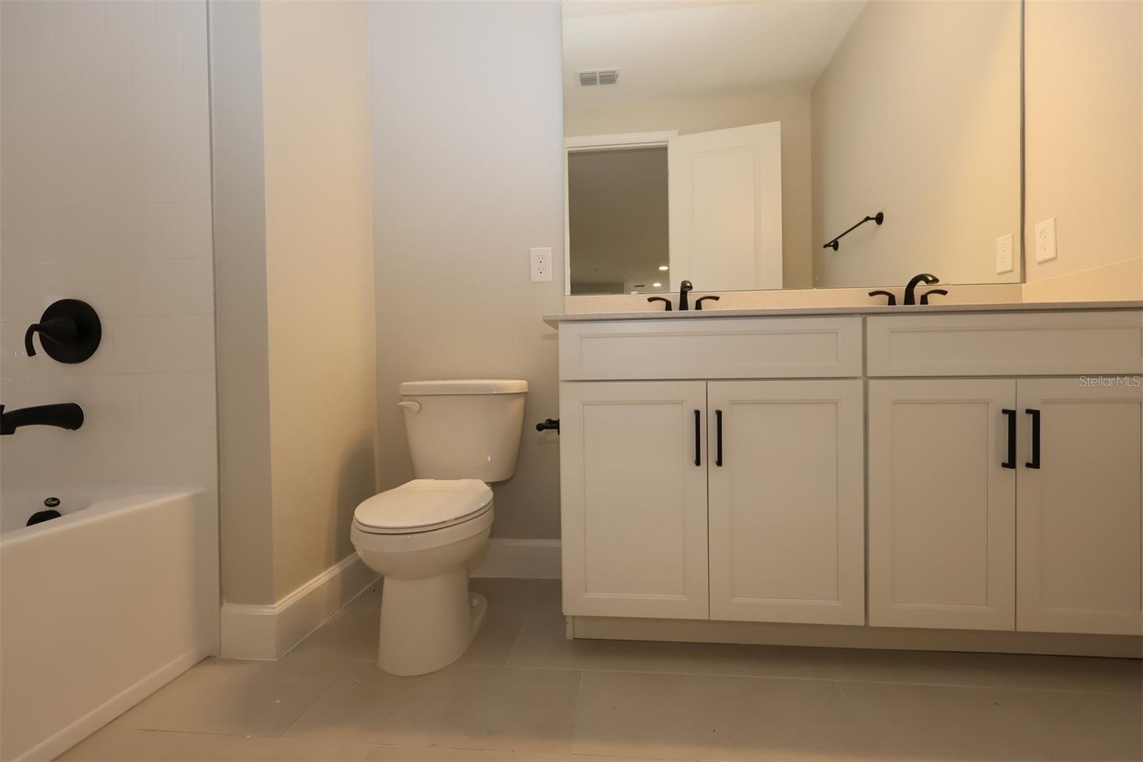 Image 41 of 69 For 5368 Park Guell Street