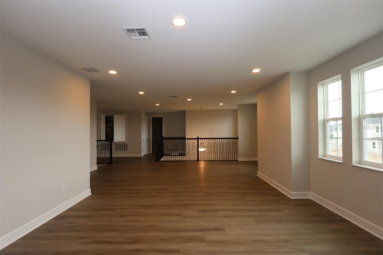 Image 48 of 69 For 5368 Park Guell Street