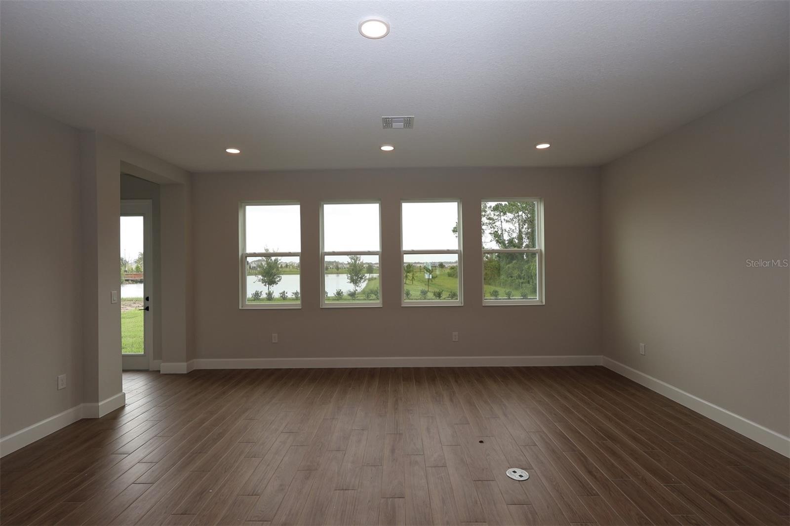 Image 56 of 69 For 5368 Park Guell Street