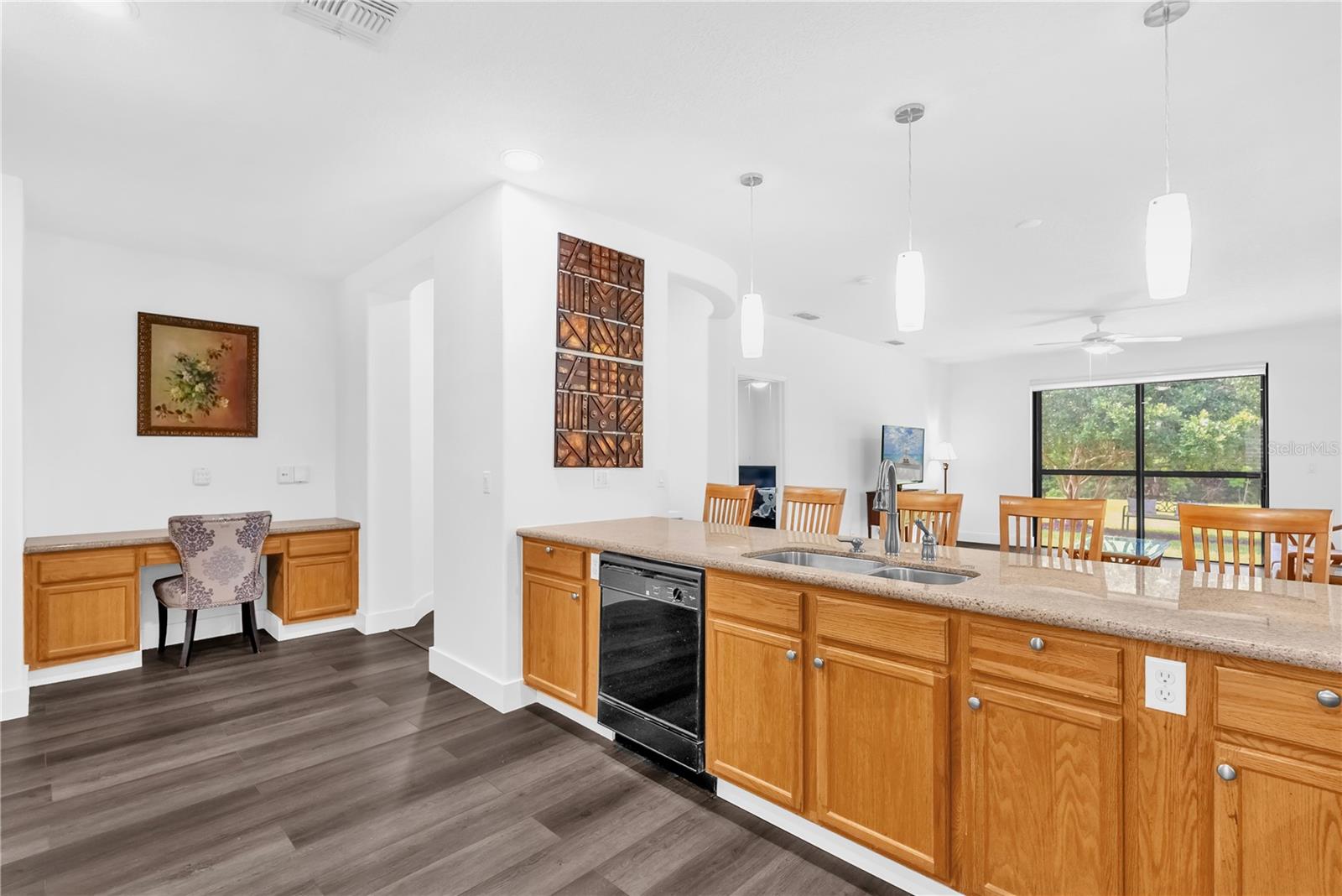 Image 12 of 30 For 4938 Sweet Cedar Circle