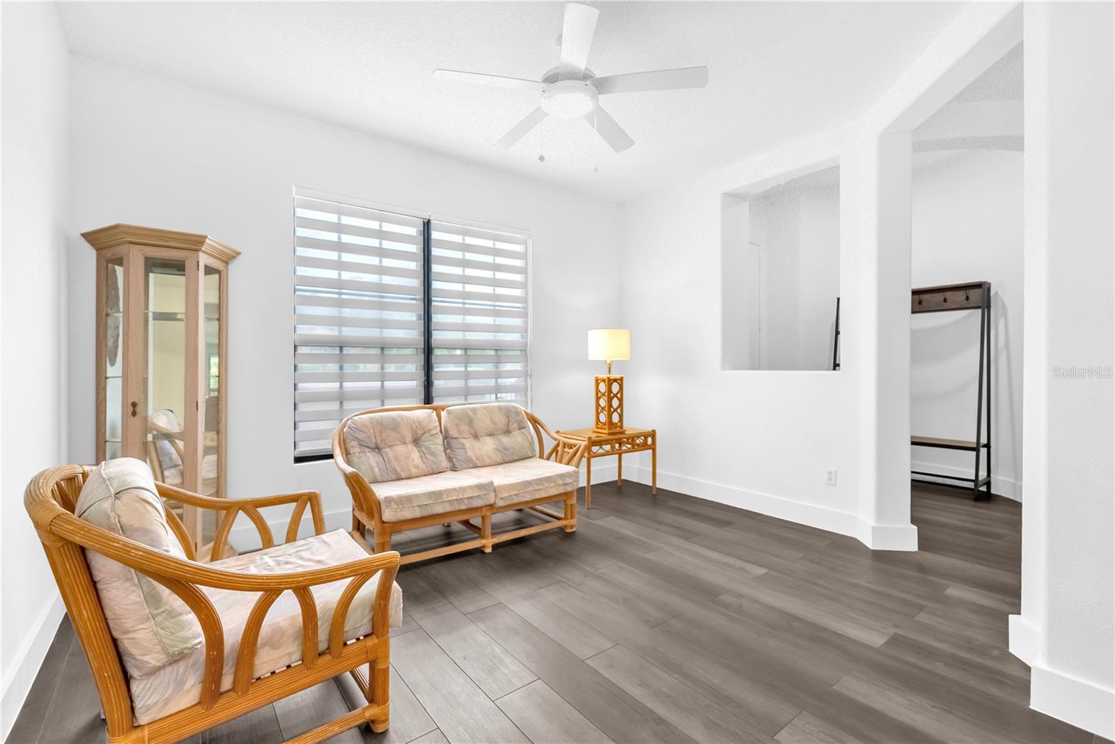 Image 4 of 30 For 4938 Sweet Cedar Circle