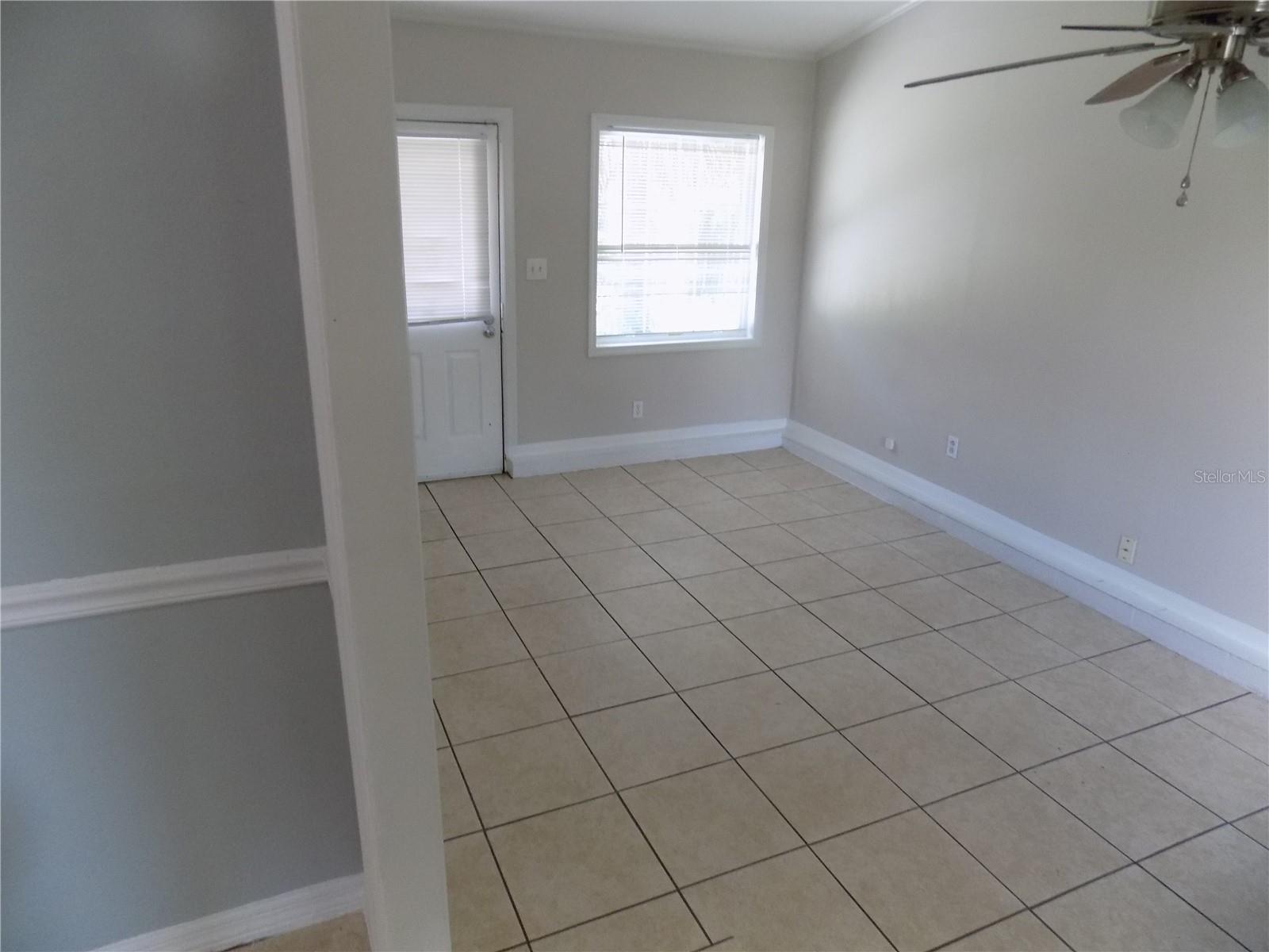 Image 9 of 25 For 1130 Carlson Drive