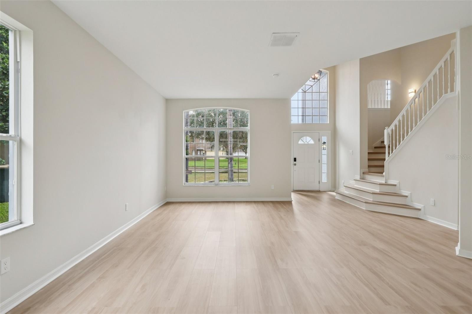 Image 12 of 34 For 3791 Moon Dancer Place