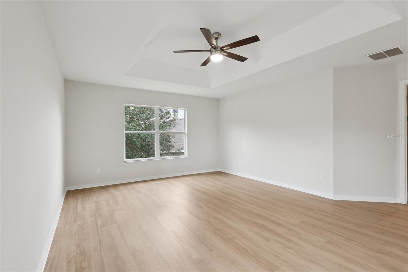 Image 18 of 34 For 3791 Moon Dancer Place