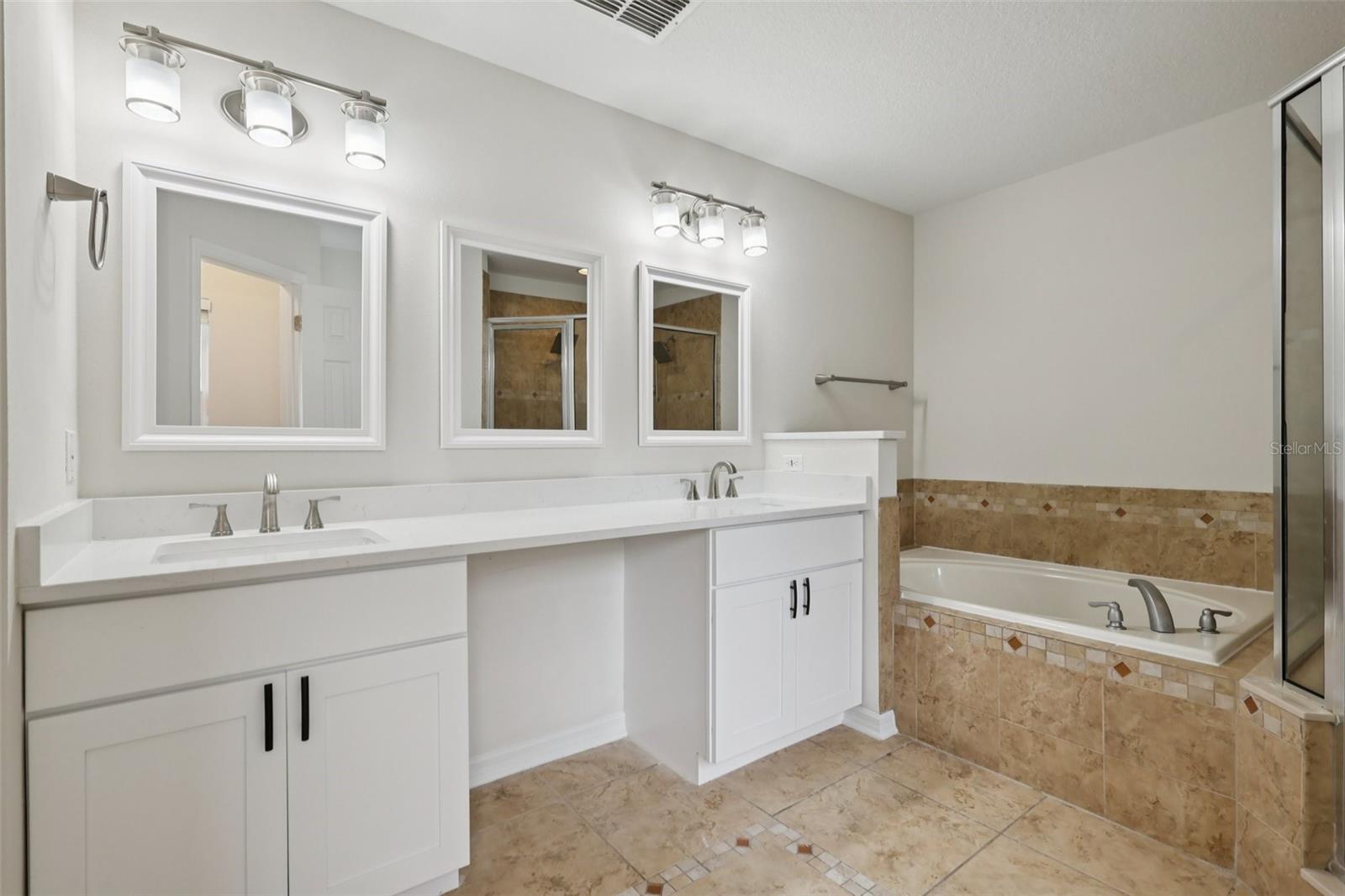 Image 22 of 34 For 3791 Moon Dancer Place