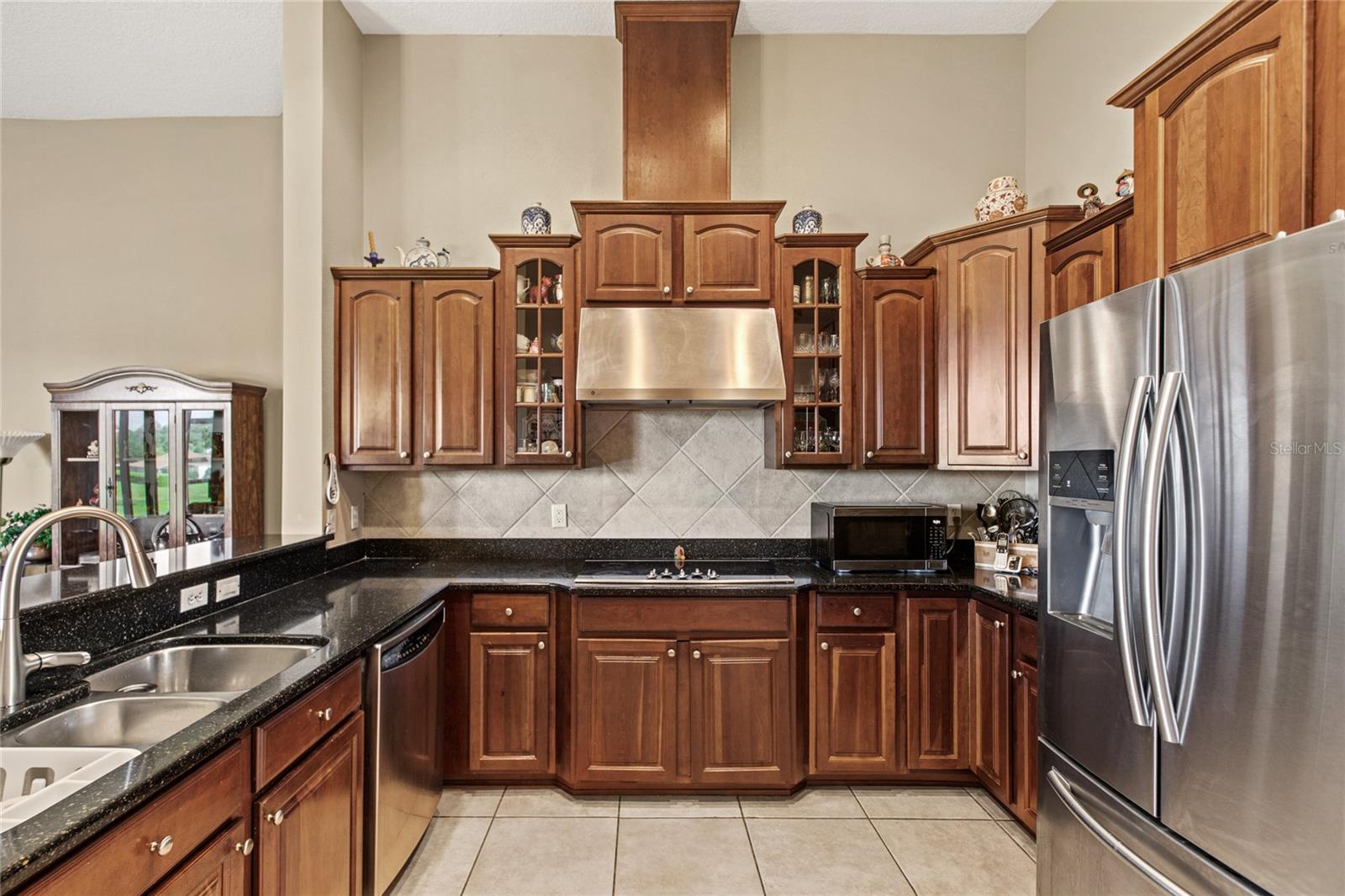 Image 11 of 43 For 6114 Tremayne Drive
