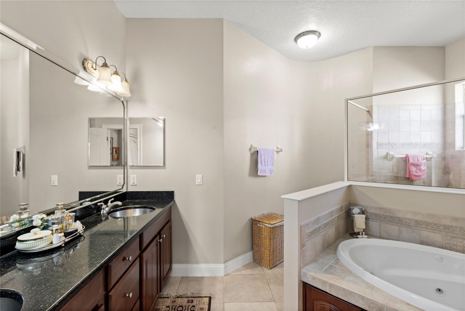 Image 19 of 43 For 6114 Tremayne Drive